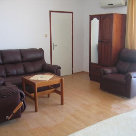 Family Hotel Verona Sozopol Exterior photo