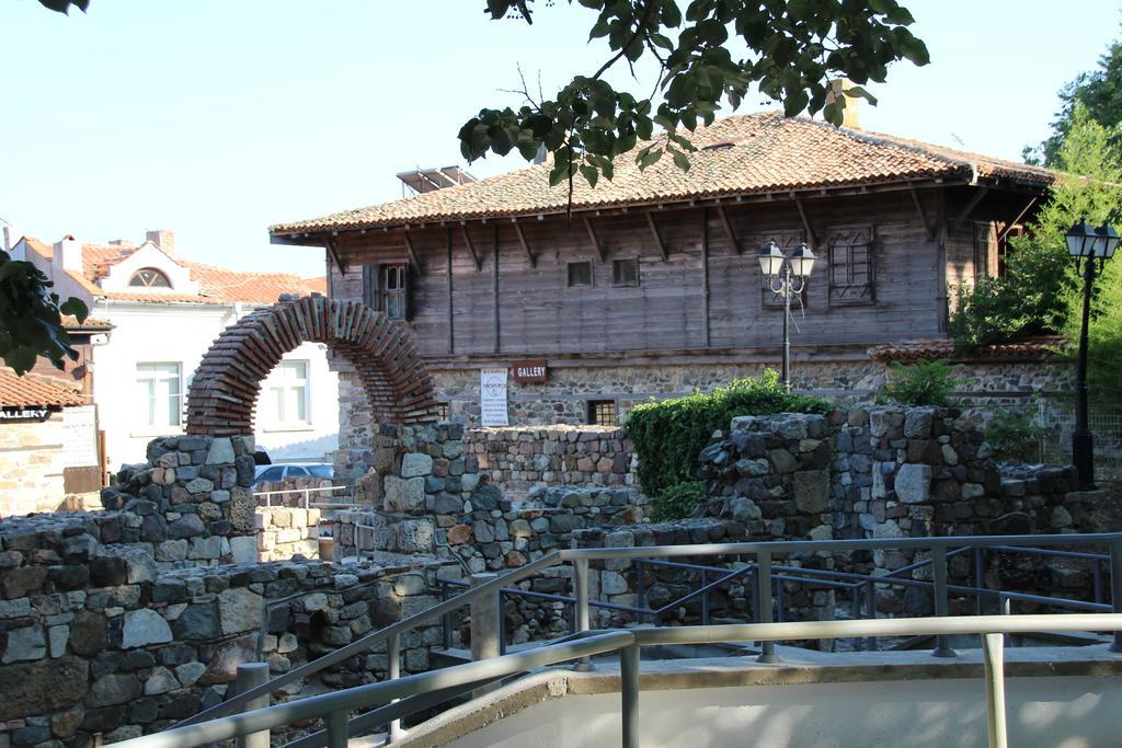 Family Hotel Verona Sozopol Exterior photo